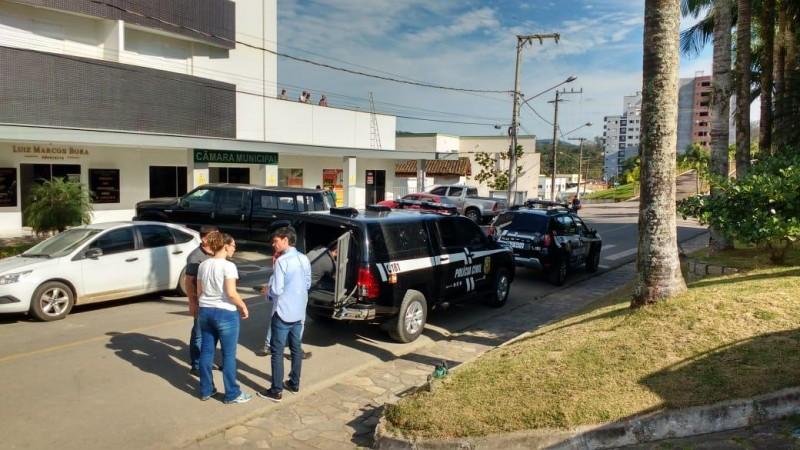 Dupla de Erechim é presa em Lauro Müller por crime de estelionato