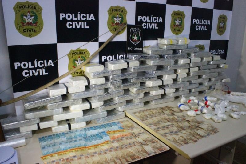Polícia Civil apreende 65 kg de cocaína em Nova Veneza