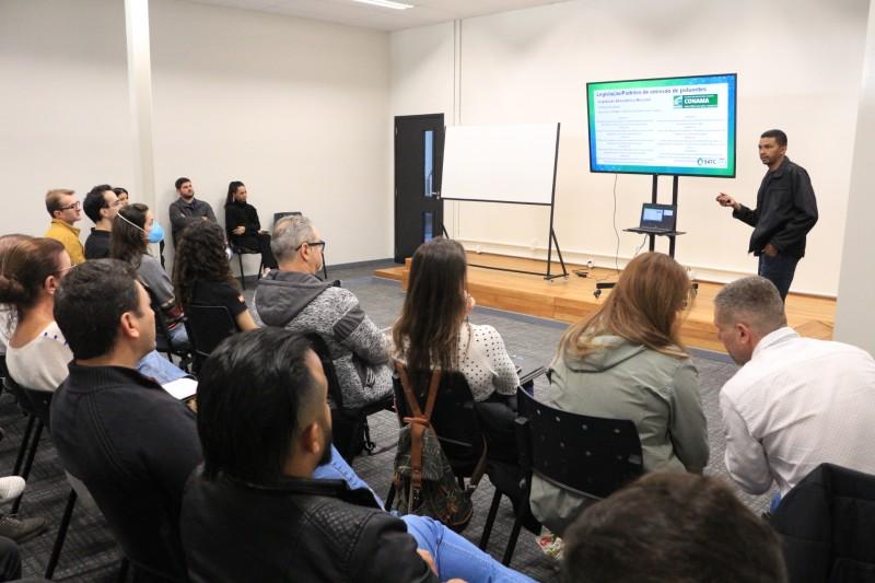 CTSatc realiza curso sobre emissão atmosférica para equipe do IMA