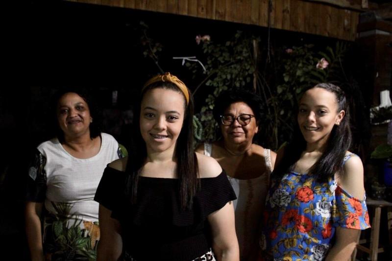 Dia dos professores: cinco gerações unidas pela educação 