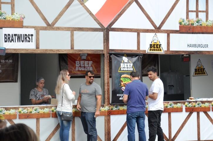 Oktoberfest proporciona facilidade na hora do pagamento