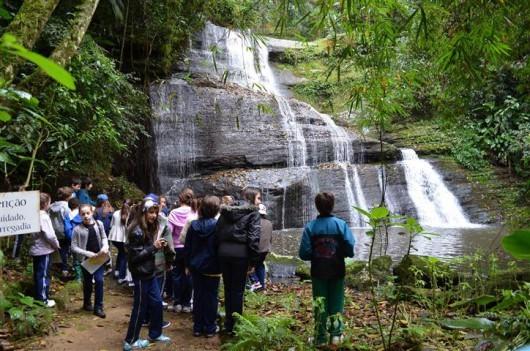 Estudantes exploram Bacia hidrográfica do Rio Urussanga