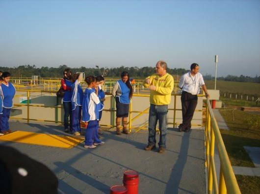 Turminha do Futuro visita Estação de Tratamento