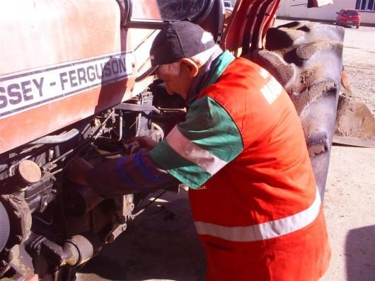 Funcionários uniformizados em Maracajá