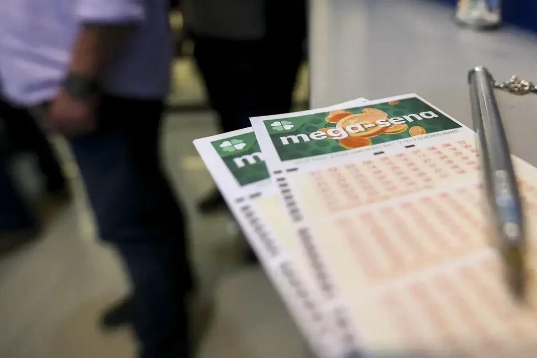 Mega-Sena sorteia prêmio acumulado de R$ 105 milhões nesta quinta-feira