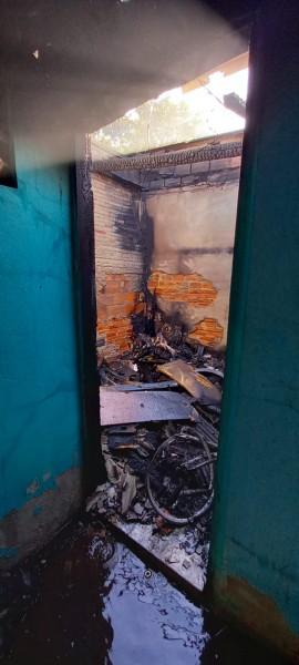 Gestante pula janela de quarto para escapar de incêndio em Urussanga
