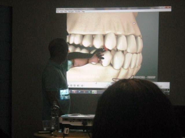 Cesc promove 1º Grupo de Estudos de Ortodontia Avançada