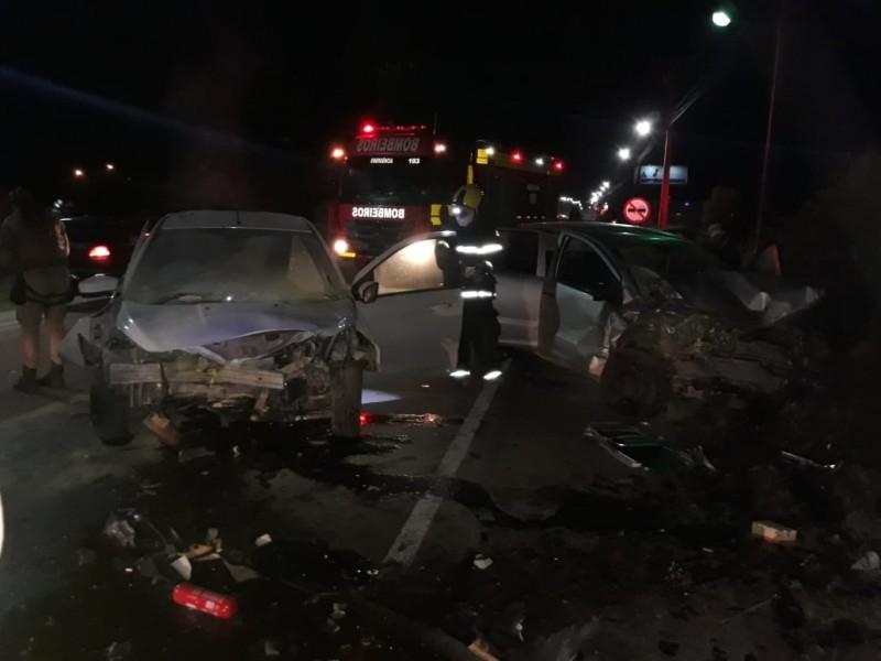 Motorista de 37 anos morre após colisão frontal em Garopaba