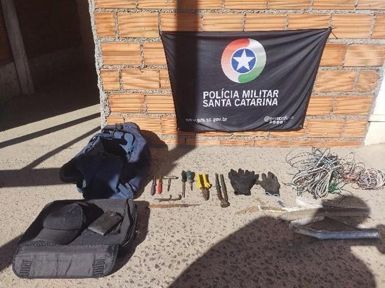 Suspeito de furto é flagrado pela Polícia Militar
