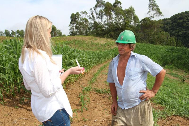 Agricultores são capacitados para melhorar produção no campo