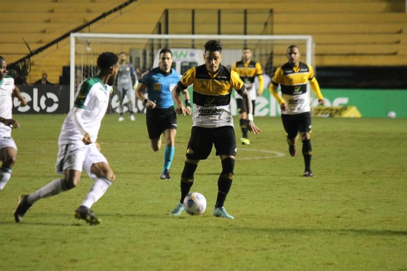Criciúma avança para as oitavas de final e embolsa R$ 2,7 milhões