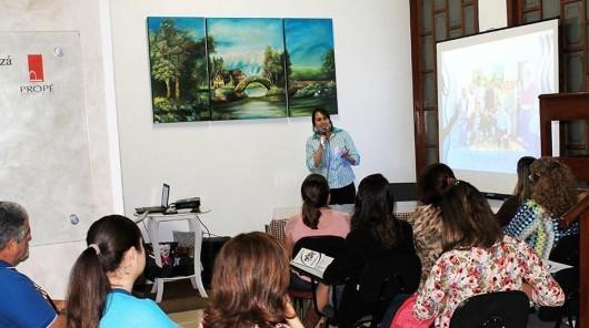 Orientação vocacional ajuda jovens a definir carreira 