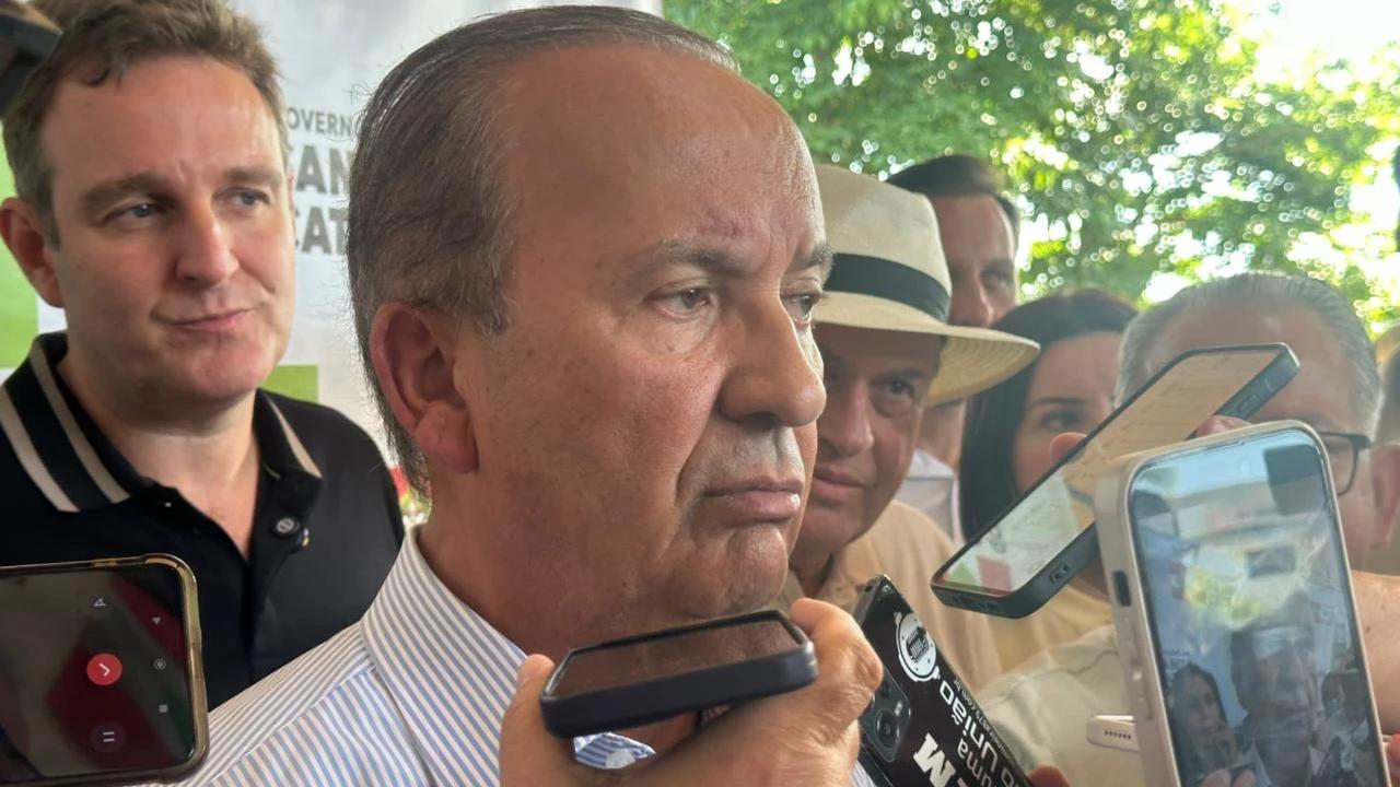 Governador de SC rebate críticas e chama Renan Filho de 'velhaco'