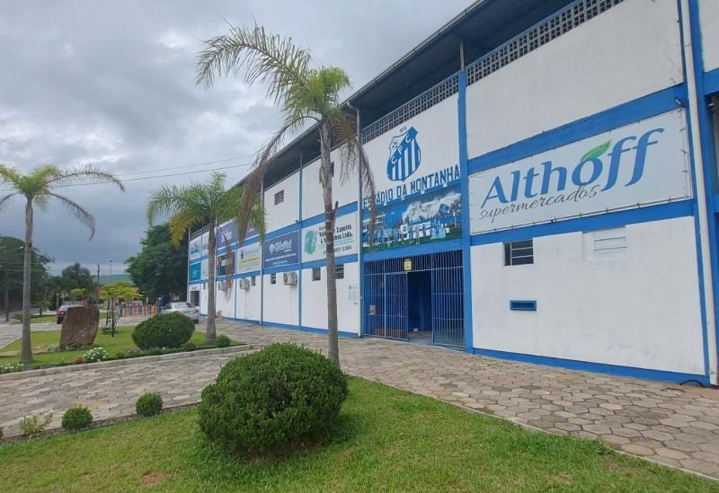 Caravaggio realiza reunião para apresentar prestação de contas de 2021