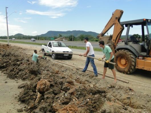 Bairros de Maracajá recebem rede de abastecimento de água