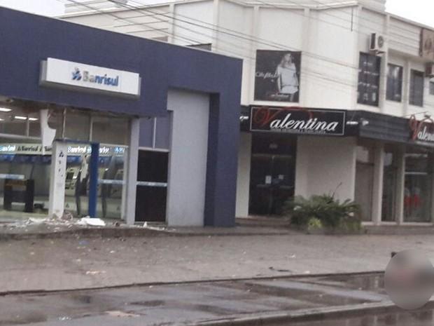 Bandido morto em explosão de caixa eletrônico era natural de Criciúma