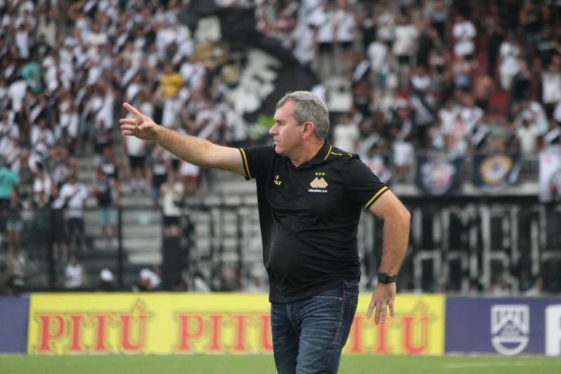 Oportunidades desperdiçadas pelo Tigre foram determinantes para a vitória do Vasco, avalia Tencati
