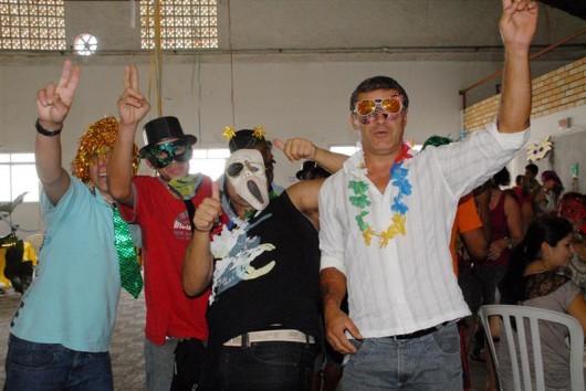Usuários dos Caps da região reunidos no CapsFolia