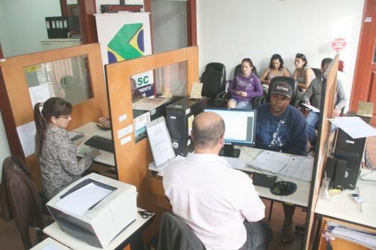 Começa o cadastro de trabalhadores para a construção da ponte Anita Garibaldi