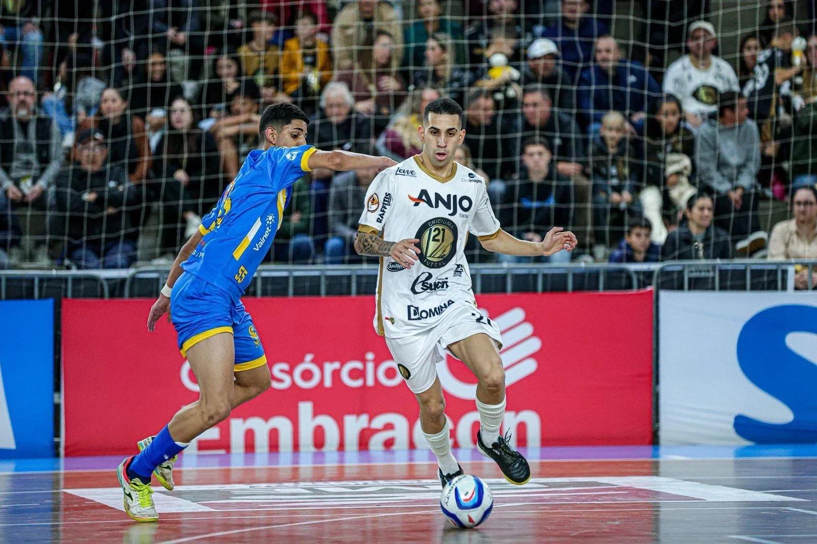 JUCs: Criciúma Futsal estreia contra o IFC