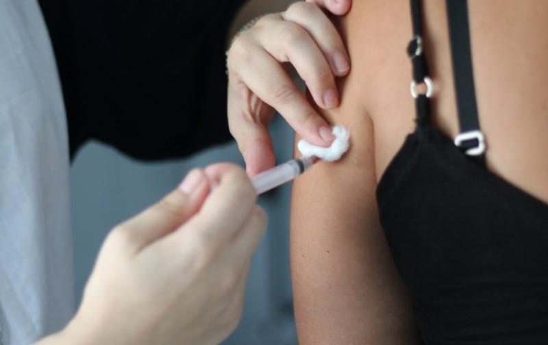 Febre Amarela: vacinação continua e mais 10 mil doses devem chegar a Criciúma em março