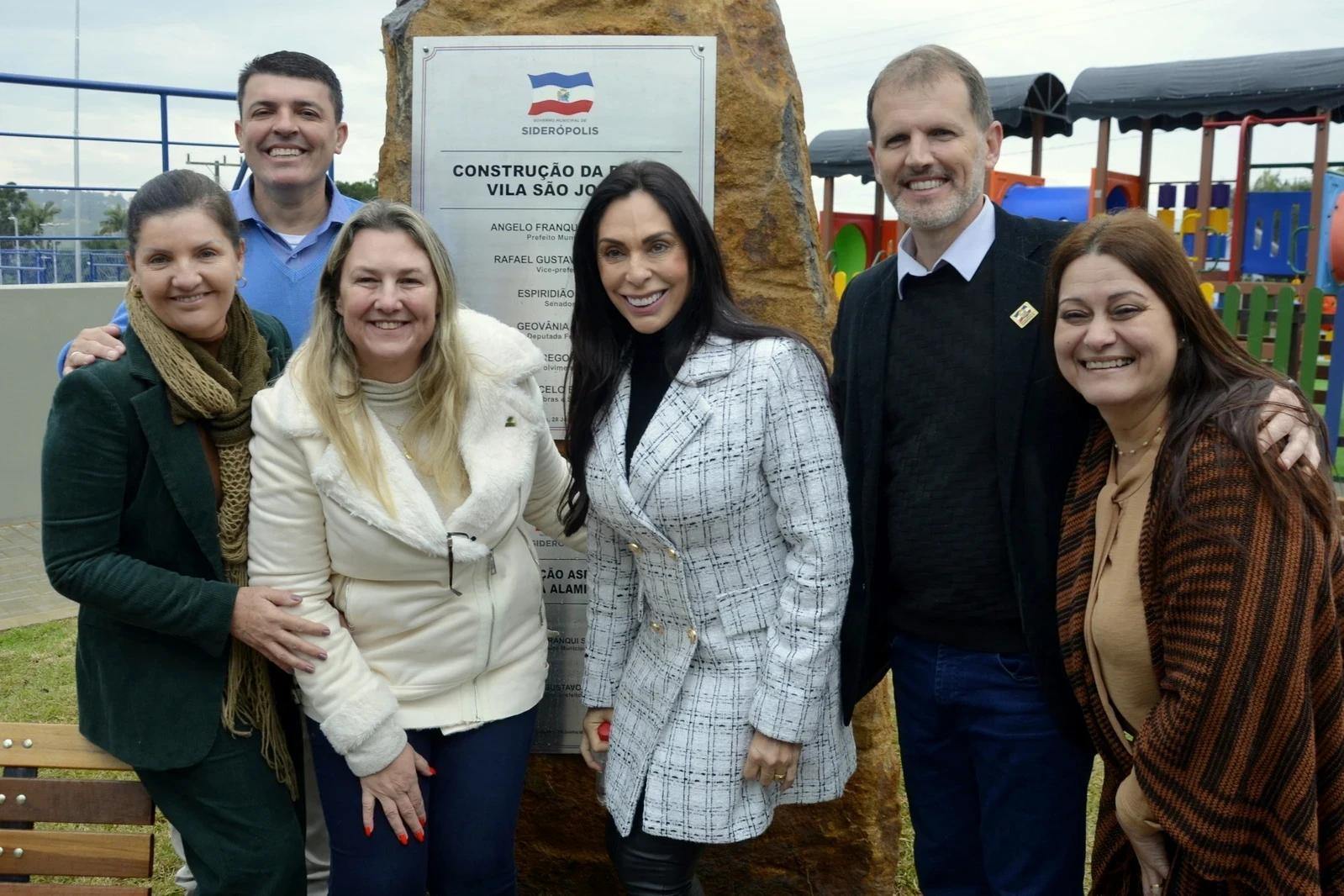 Comunidade celebra inauguração da Praça Vila São Jorge em Siderópolis