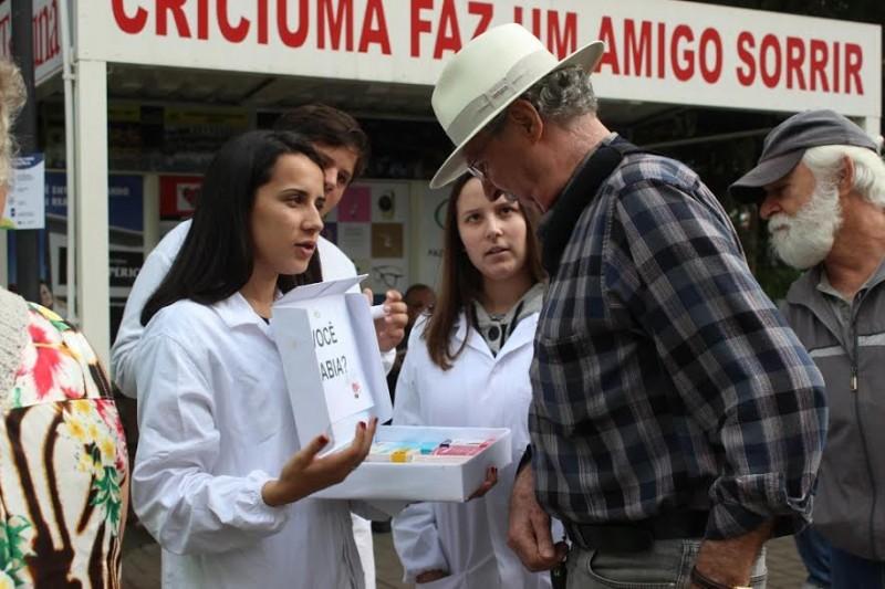 Dia Nacional do Uso Racional de Medicamentos é celebrado em Criciúma