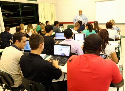 Ainda dá tempo de ingressar na Universidade com bolsas integrais e parciais