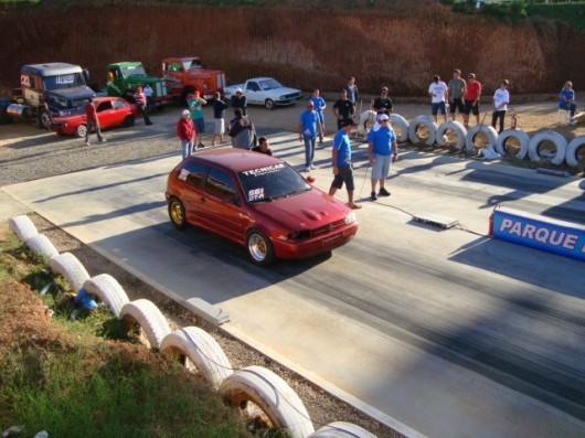 Amantes da velocidade reunidos no 1º Racha no Recanto da Figueira