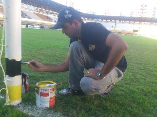 Majestoso recebe retoques para o primeiro jogo da final do Catarinense 2013