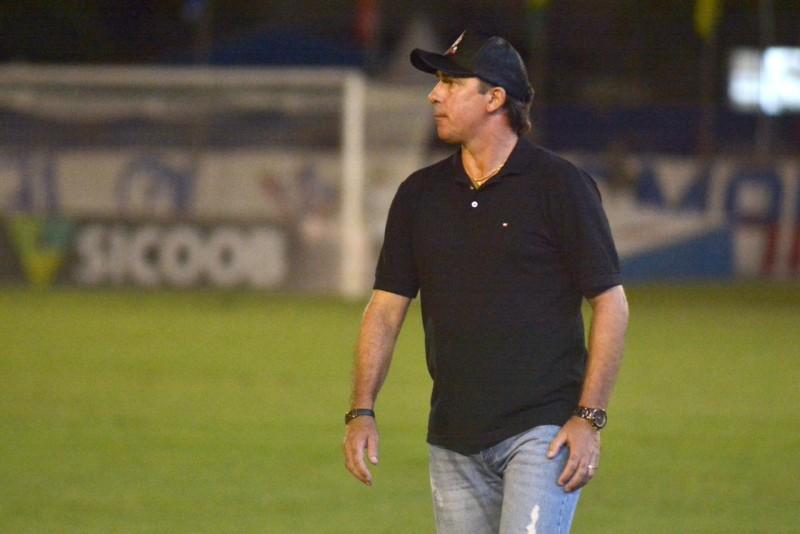 Desatenção no início do segundo tempo custou caro para o Próspera, avalia Paulo Baier