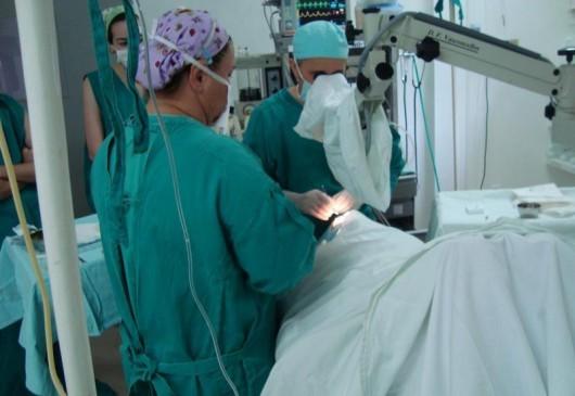 Hospital de Laguna faz primeiro transplante de córneas