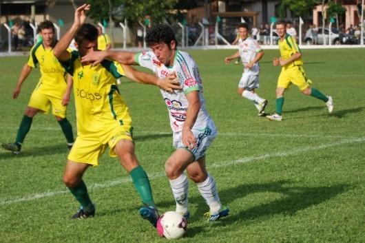 Mãe Luzia estreia com vitória no Campeonato Estadual de Amadores