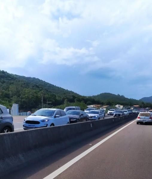 CCR ViaCosteira atualiza situação do tráfego na BR-101
