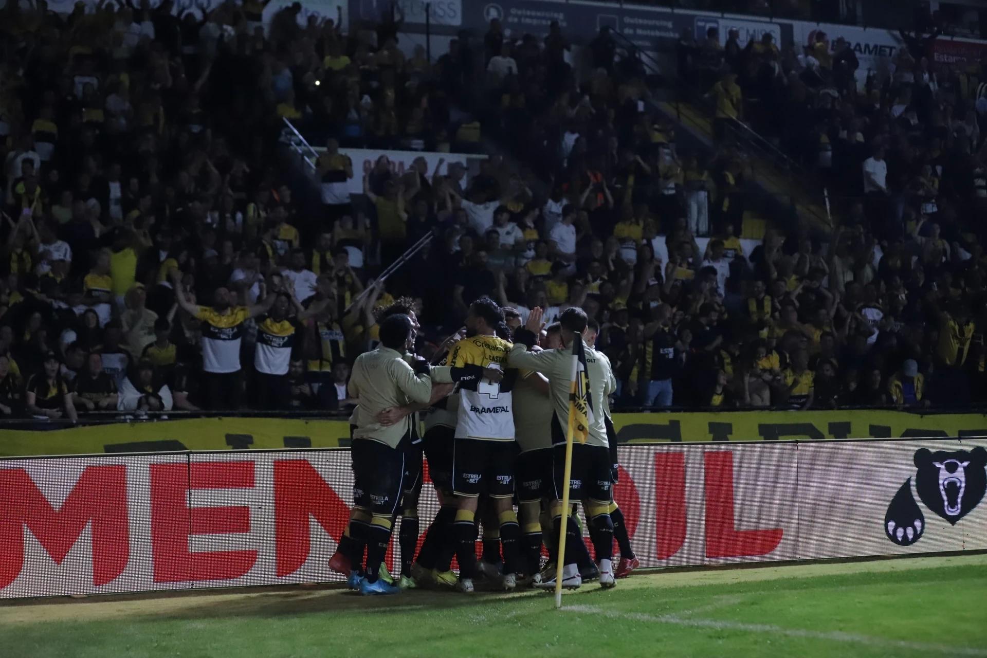Criciúma tem acerto encaminhado com quatro reforços para a Série B