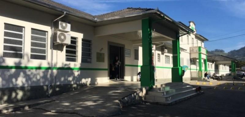 Braço do Norte tem quatro pacientes com a Covid-19; na região Sul são sete casos confirmados