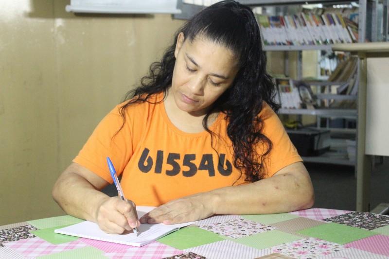 Muito mais do que palavras: um poema que mudou a vida de uma detenta 