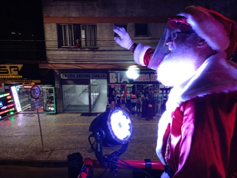 Carreata no bairro Santa Luzia abre a última semana de programação do ‘Natal para Todos’