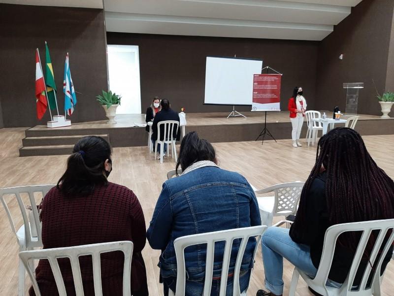 Mutirão com 50 vagas de empregos encerra às 15 horas em Içara