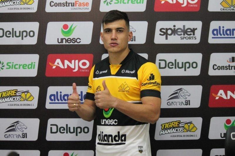 Léo Costa fica no Tigre até o final de 2023