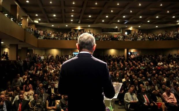 'Tomamos decisões de reflexo imediato', avalia Eduardo Pinho Moreira