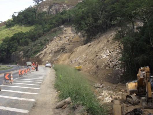  Trânsito na BR-101 será interrompido nesta terça-feira em Tubarão