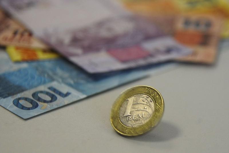 Mercado financeiro reduz estimativa de inflação este ano para 3,47% 