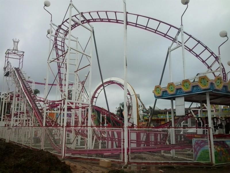 Brinquedos do Parque Tupã começam a ser desmontados nesta tarde