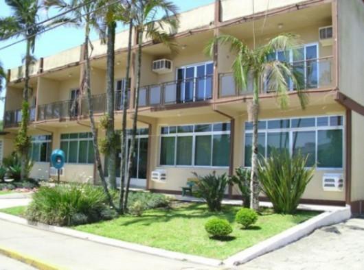 Servidores municipais de Maracajá de braços cruzados