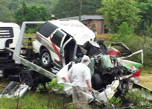 Três mortes em colisão de viatura da PM em Laguna