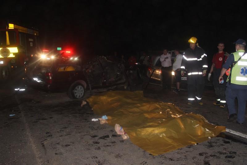 Ex-vereadora e quatro familiares morrem em colisão 