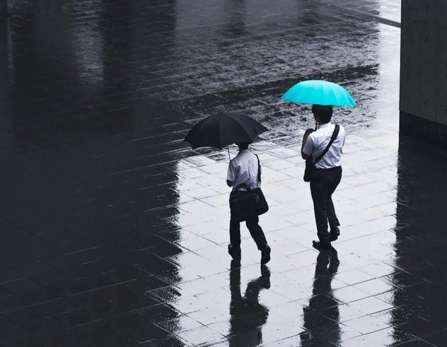 Semana inicia com céu nublado e pancadas de chuva no Sul catarinense