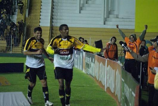 Vibração e alegria da torcida tricolor