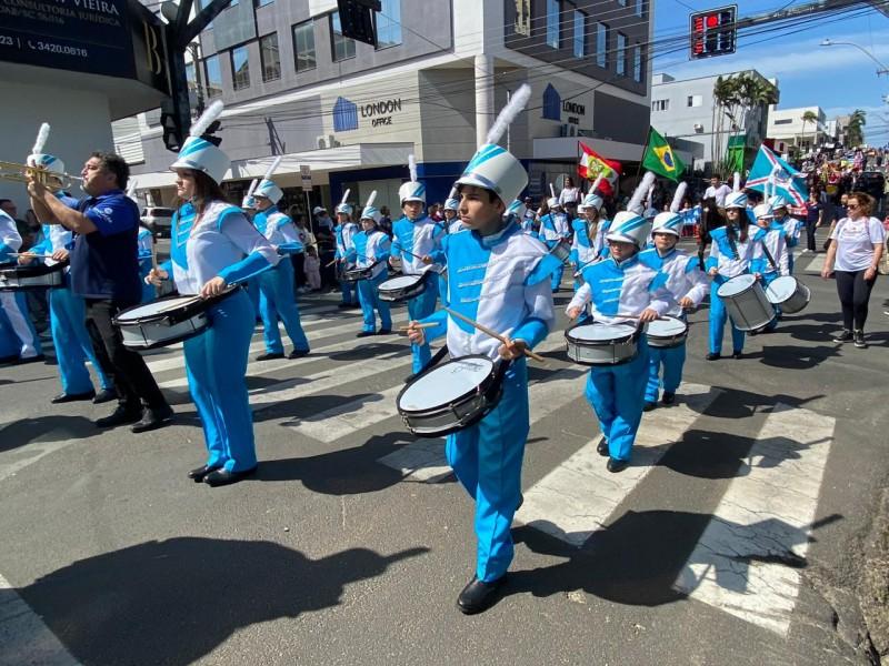 Içara realiza maior Desfile Cívico da história do município